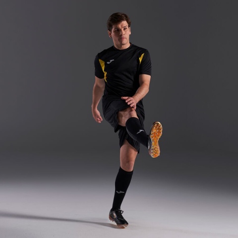 KOSZULKA JOMA WINNER III CZARNA Z ŻÓŁTYM
